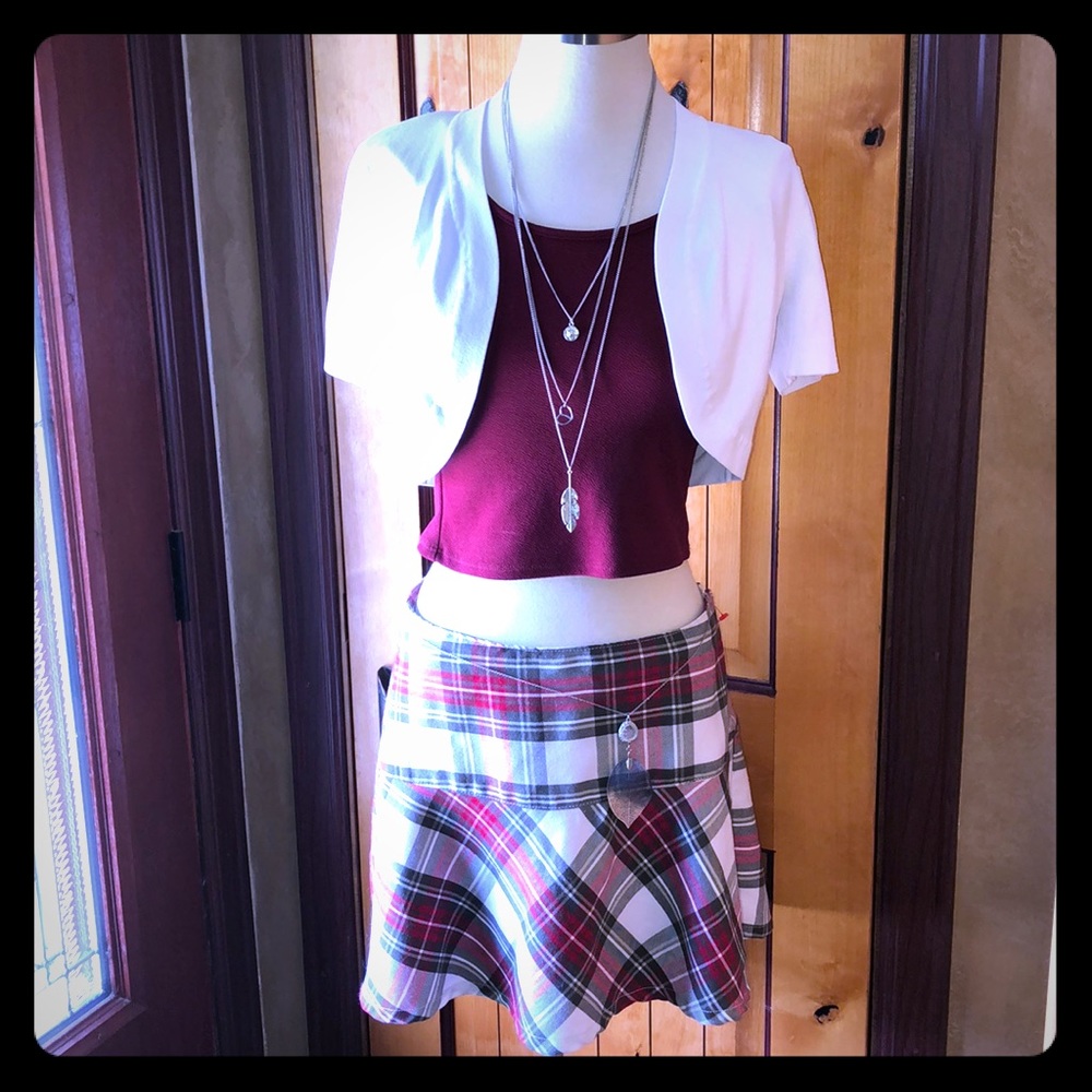 Skirt.  Half-Top.  Over Top.